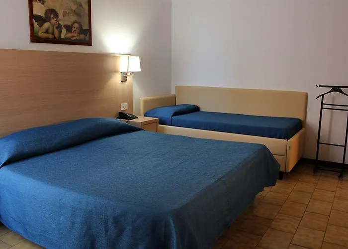 Caesar Hotel Pésaro