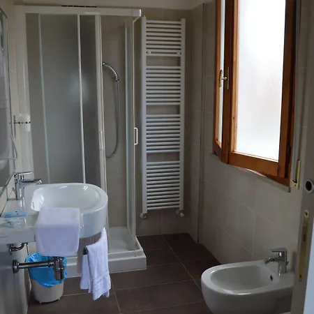 Caesar Hotel 3*