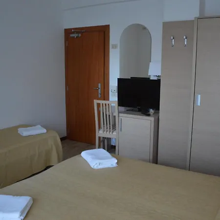 Hotel Caesar Pesaro